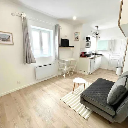 1 Neuf Plein Centre Triangle D'or Deauville! *